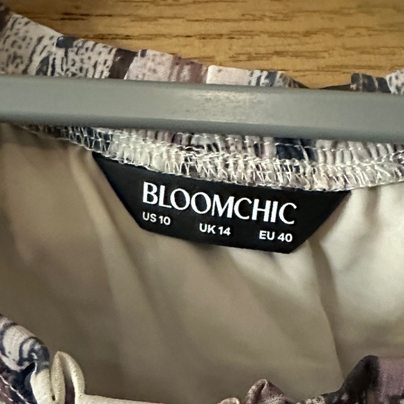 BloomChic Multicolor Abstract Top - Picture 3 of 5